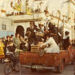 Γκρουπ με άρμα «νεκροθάφτες»-Καρναβάλι 1977